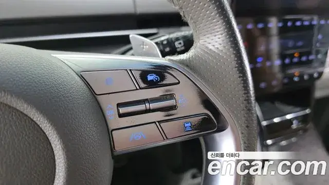 Hyundai Staria 2021 — Фото 17/20