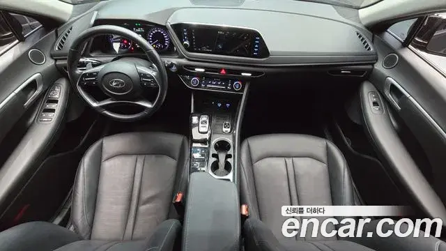 Hyundai Sonata Hybrid 2022 — Şəkil 17/30