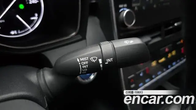 Toyota Avalon 2019 — Şəkil 13/31