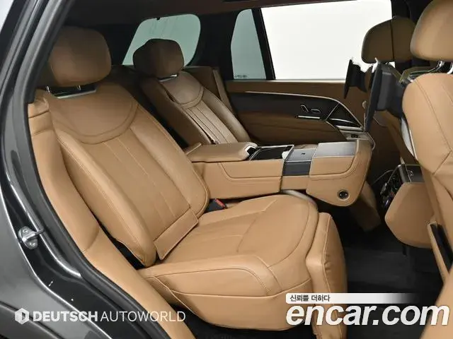 Land Rover Range Rover 2023 — Photo 19/19