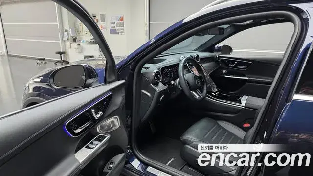 Mercedes-Benz GLC-Class 2024 — Фото 10/20