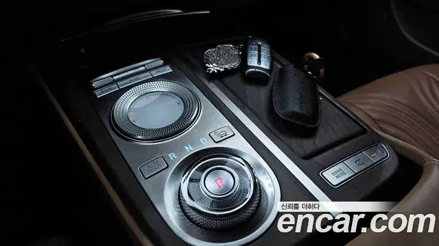 Genesis G80 2021 — ფოტო 7/33