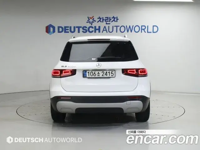 Mercedes-Benz GLB-Class 2021 — Şəkil 3/20