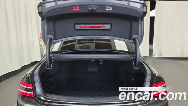 Genesis G80, 2024