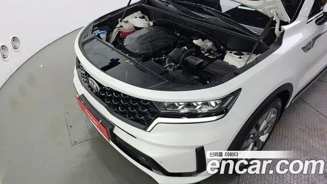 Kia Sorento 2021 — Photo 6/20