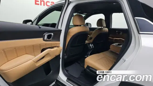 Kia Sorento 2021 — Photo 11/20