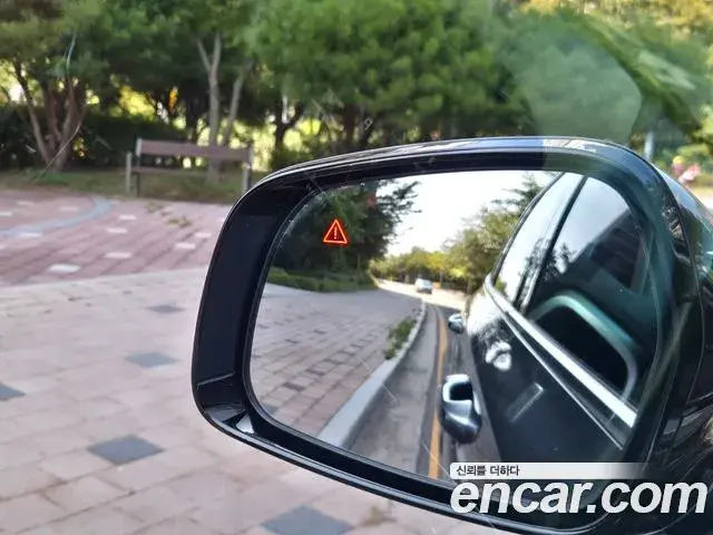 Kia Sorento 2021 — Photo 17/20