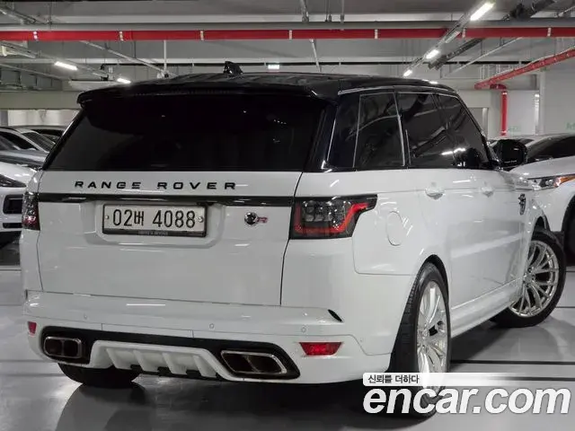 Land Rover Range Rover Sport 2018 — ფოტო 19/19