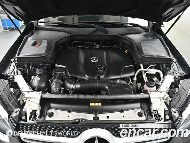 Mercedes-Benz GLC-Class 2018 — Photo 5/20