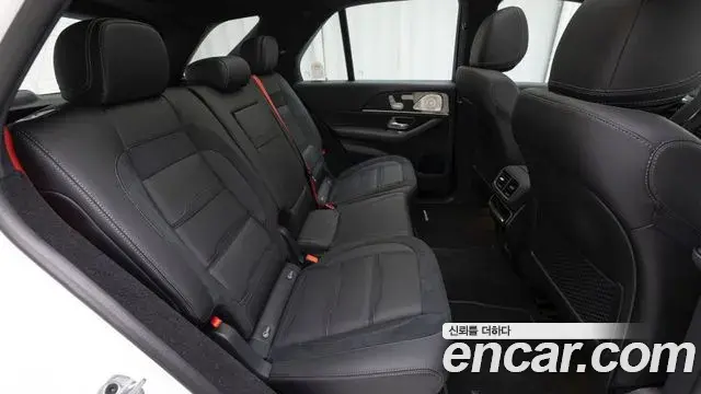 Mercedes-Benz GLE-Class 2025 — Фото 9/20