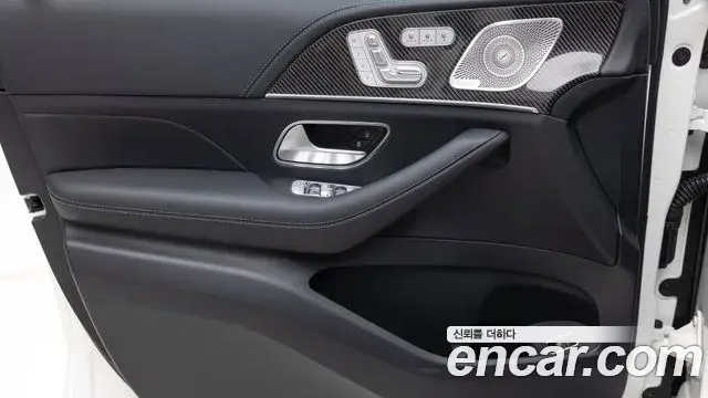 Mercedes-Benz GLE-Class 2025 — Фото 14/20