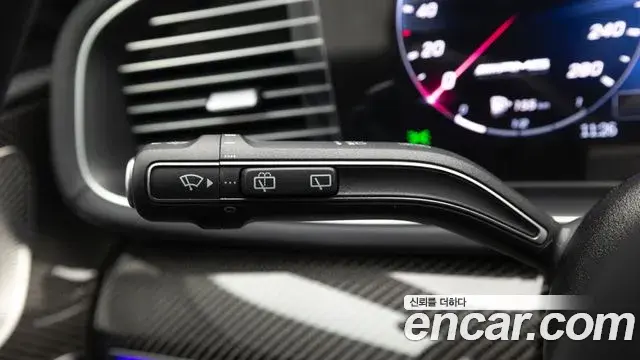 Mercedes-Benz GLE-Class 2025 — Фото 17/20