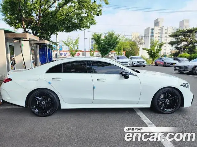 Mercedes-Benz CLS-Class 2019 — Photo 6/20