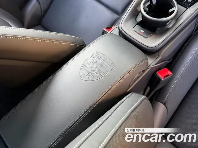 Porsche 911 2025 — Photo 9/20