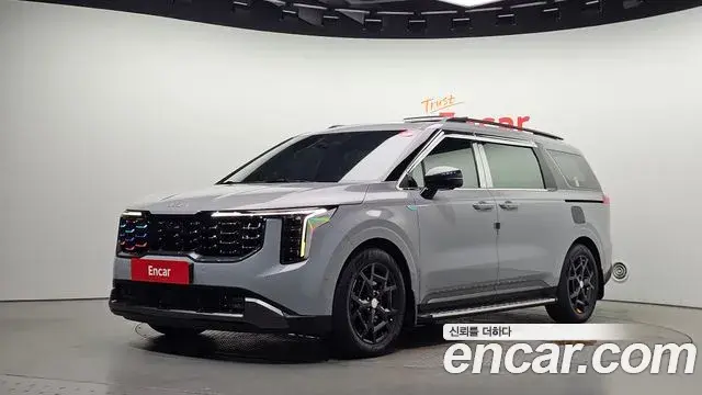 Kia Carnival 2025 — Photo 16/20
