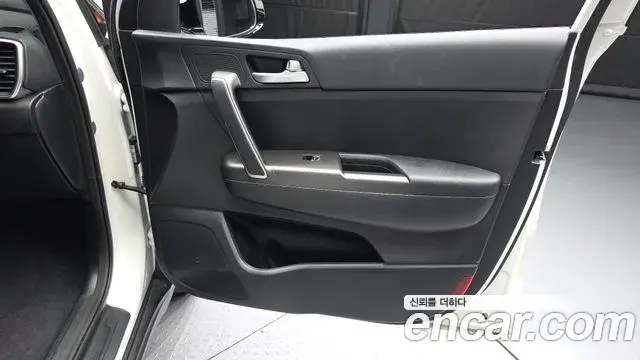 Kia Sportage The Bold 2021 — Şəkil 26/30