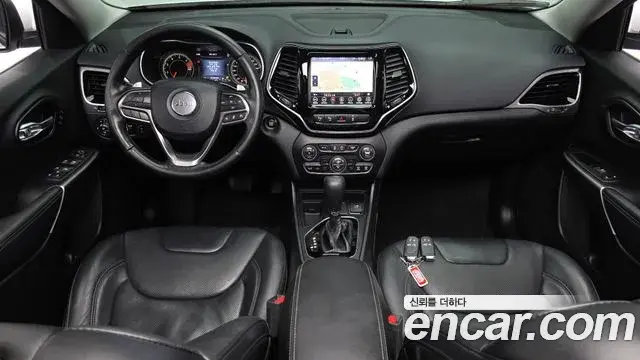 Jeep Cherokee 2021 — Şəkil 21/33