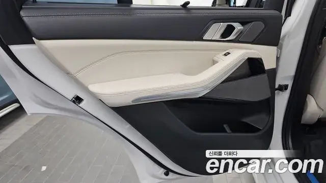 BMW X5 2025 — Photo 14/33