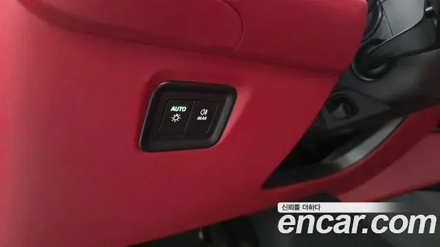 Porsche Cayenne 2025 — Photo 15/20