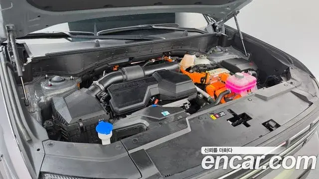 Hyundai Santa Fe 2025 — Photo 30/34