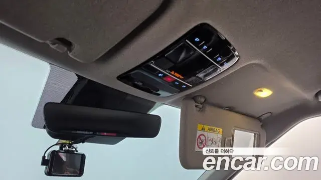Hyundai Santa Fe 2025 — Photo 9/34