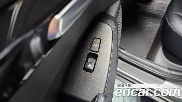 Kia Seltos 2020 — Photo 19/33