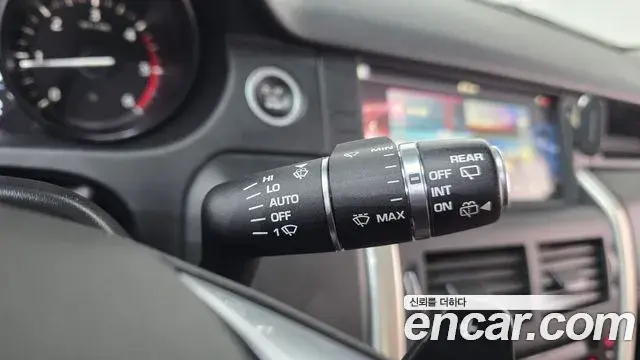 Land Rover Discovery Sport 2018 — Şəkil 4/30