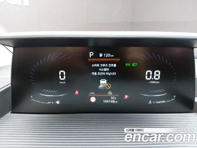 Hyundai Staria 2021 — Фото 8/20