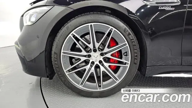 Mercedes-Benz AMG GT 2024 — Photo 28/31