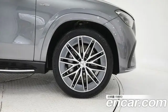 Mercedes-Benz GLE-Class 2025 — Фото 4/18