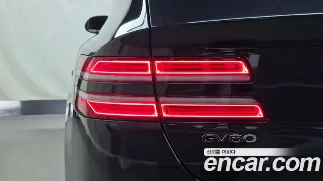 Genesis GV80 2025 — Şəkil 14/32
