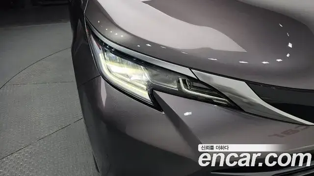 Toyota Sienna 2022 — Photo 26/38