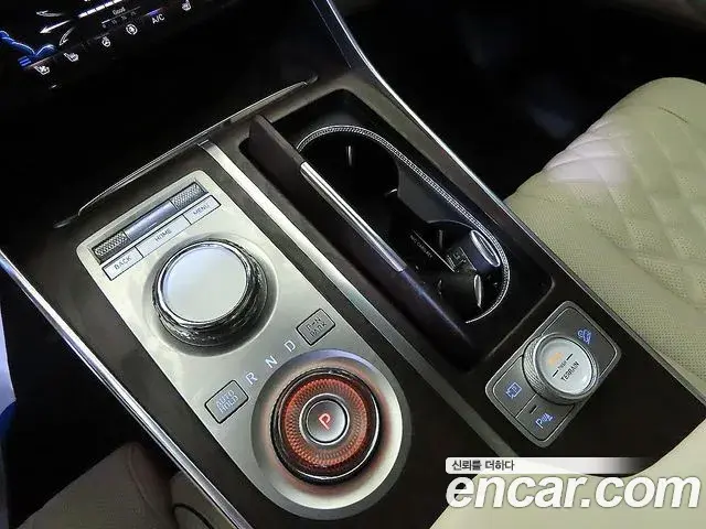 Genesis GV80 2023 — Photo 11/20