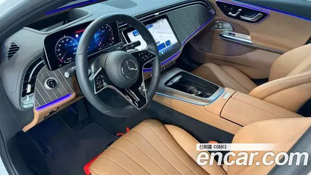 Mercedes-Benz E-Class 2025 — Photo 8/20
