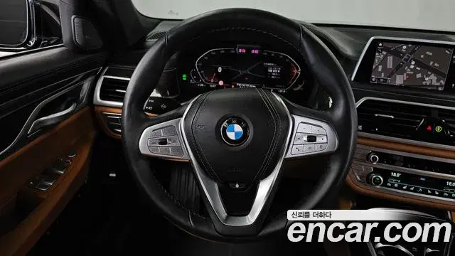 BMW 7 Series 2021 — Фото 13/20