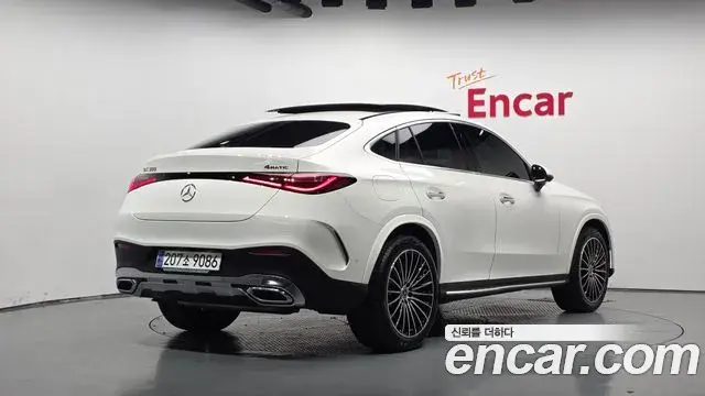 Mercedes-Benz GLC-Class 2024 — Photo 2/20