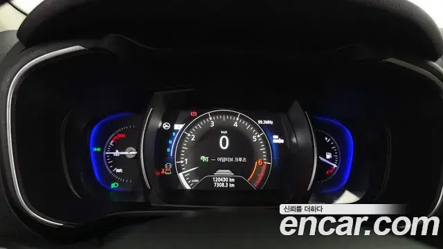 Renault Samsung QM6 2023 — Фото 8/20