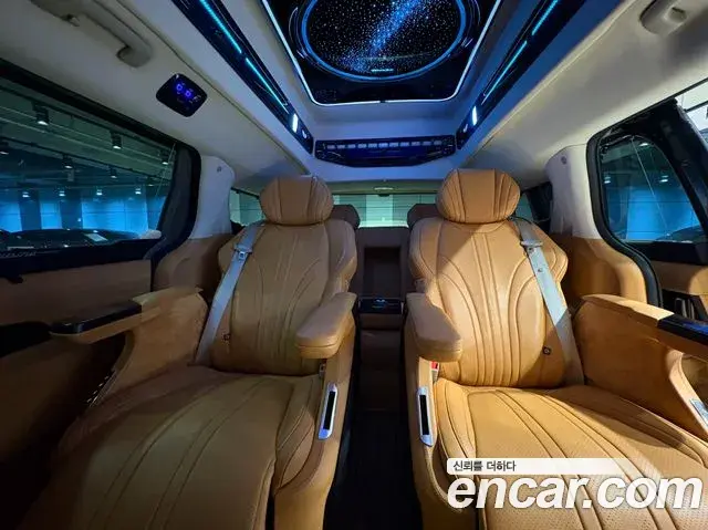Kia Carnival 2024 — Şəkil 15/44