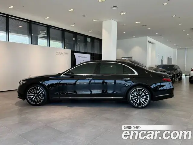 Mercedes-Benz S-Class 2022 — Фото 6/20