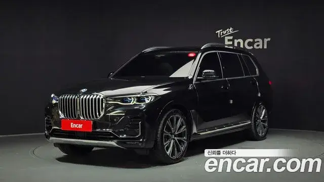 BMW X7 2019 — Фото 6/20