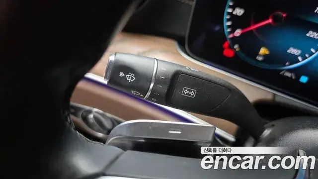 Mercedes-Benz E-Class 2021 — Şəkil 13/20