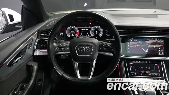 Audi Q7 2021 — Фото 13/20