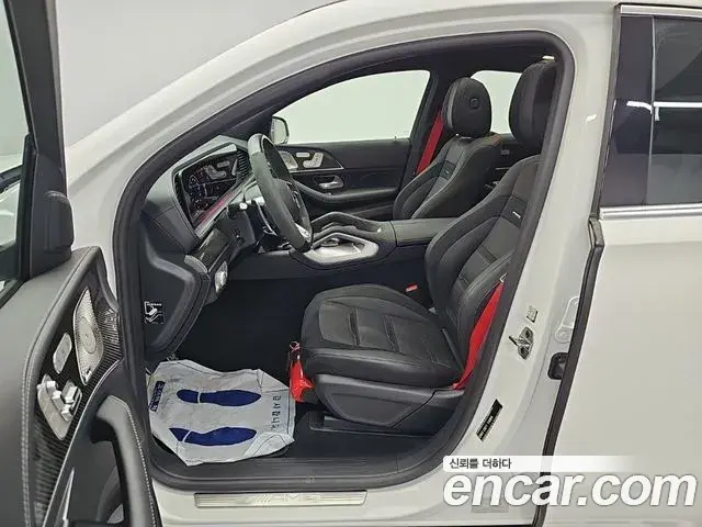 Mercedes-Benz GLE-Class 2025 — Фото 11/19