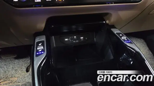 Kia Sorento 2024 — Photo 12/20