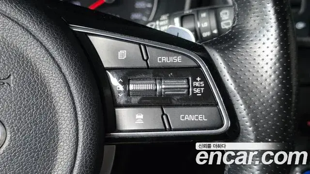Kia Sportage The Bold 2019 — Фото 15/20