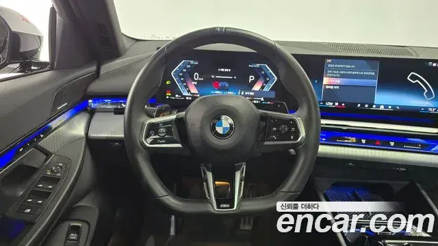BMW 5 Series 2025 — Photo 13/20