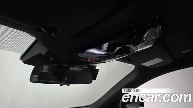 BMW 5 Series 2025 — Photo 17/20