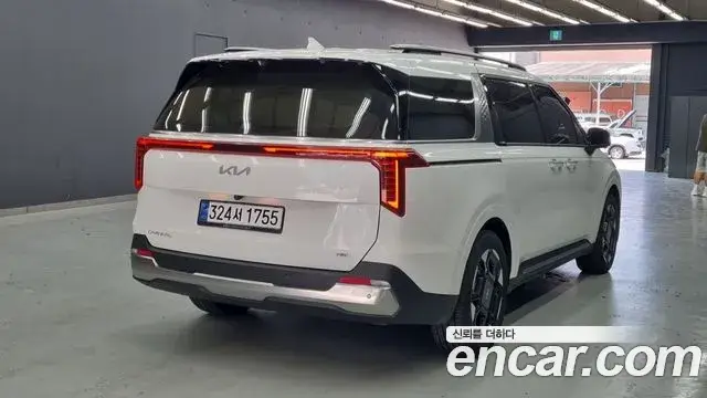 Kia Carnival, 2025