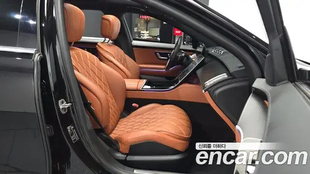 Mercedes-Benz S-Class 2023 — Фото 11/20