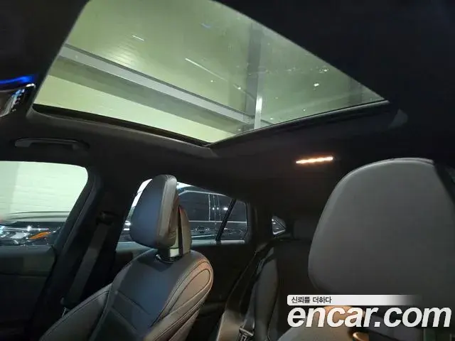 Mercedes-Benz GLC-Class 2025 — Фото 12/19